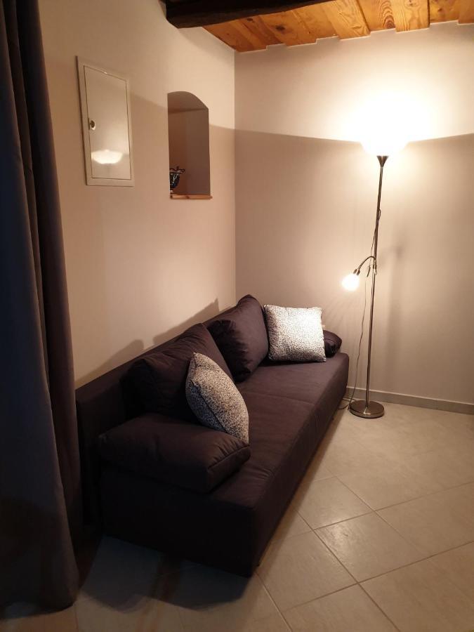 Kis Haz Apartman Zalacsany Exterior photo